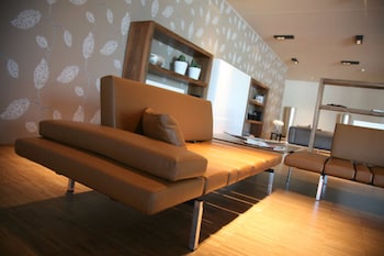 g hotel