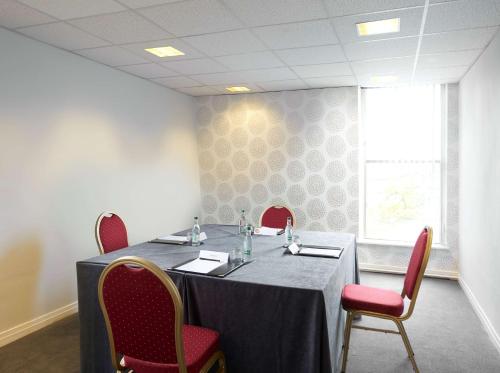 corus st james hotel grimsby