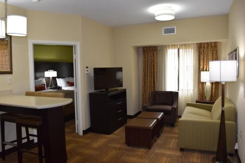 staybridge suites tomball spring area an ihg hotel
