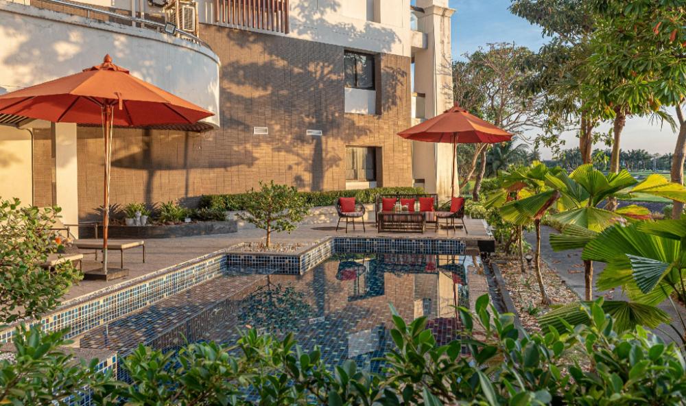 summit windmill golf suite hotel suvarnabhumi