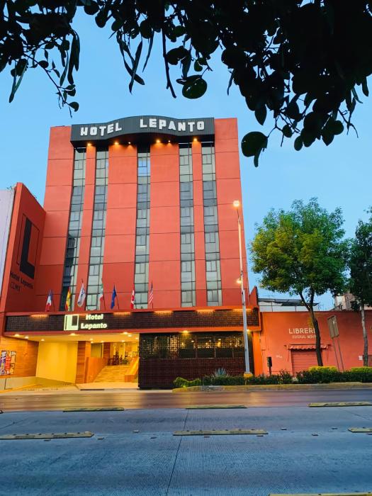 hotel lepanto reforma