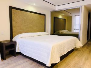 hotel lepanto reforma