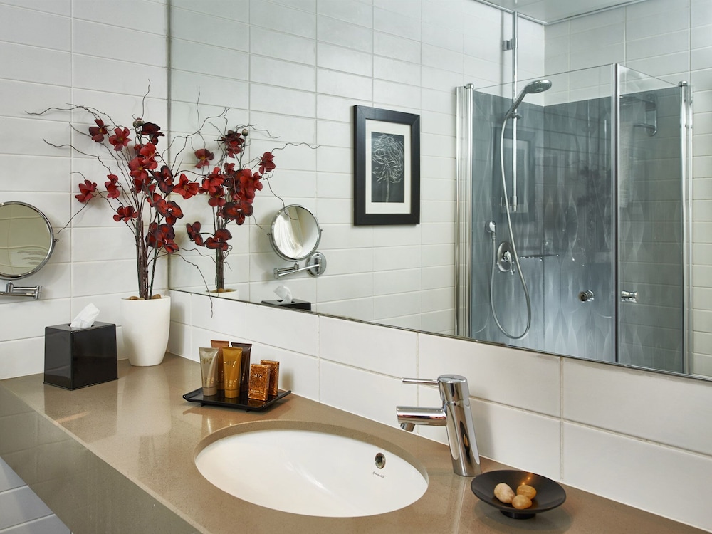 vital urban boutique hotel tlv