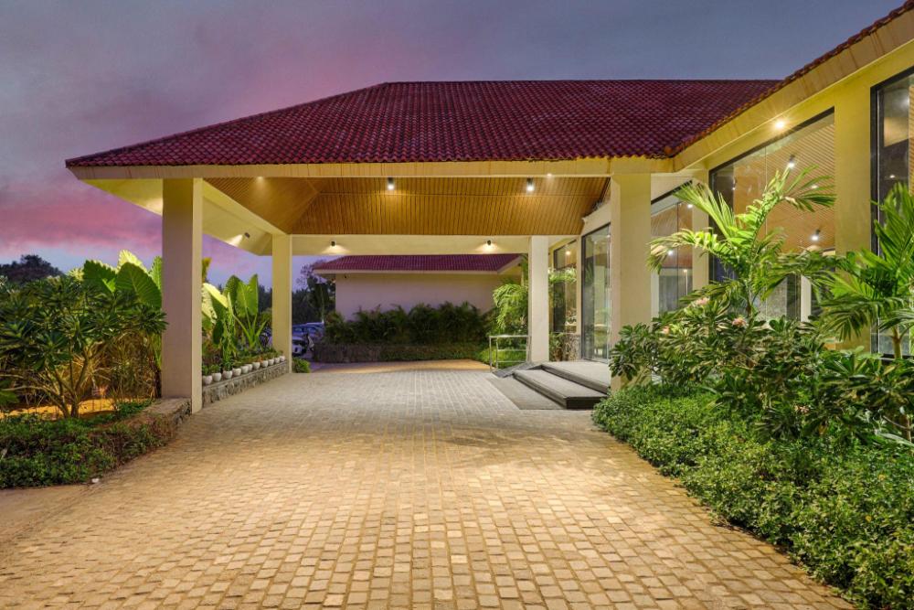 club mahindra pavagadh