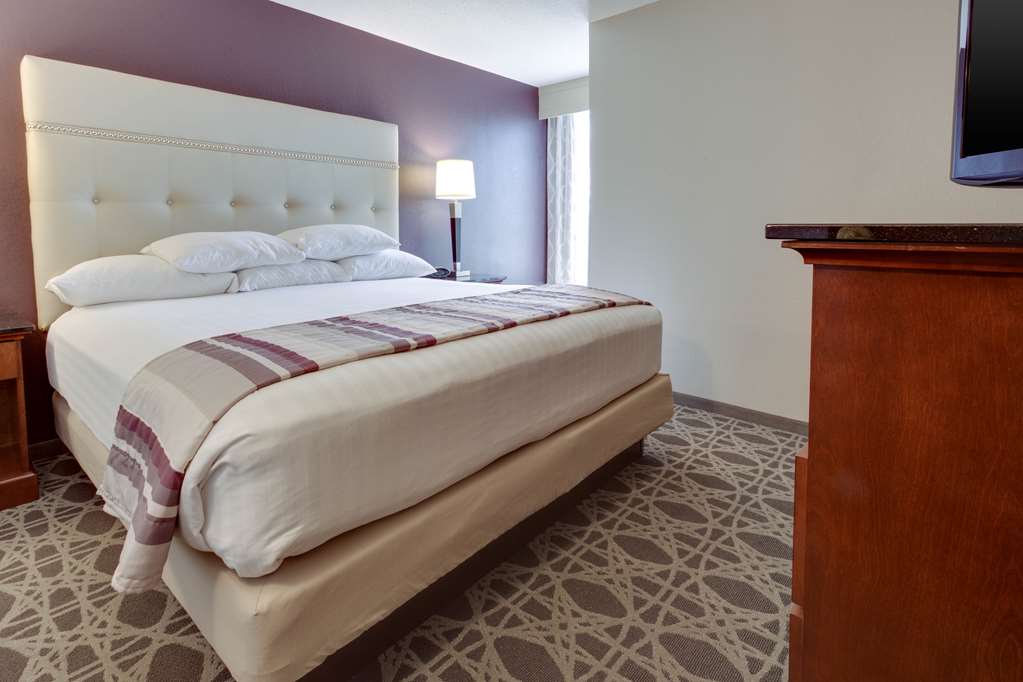 drury inn and suites kansas city overland park