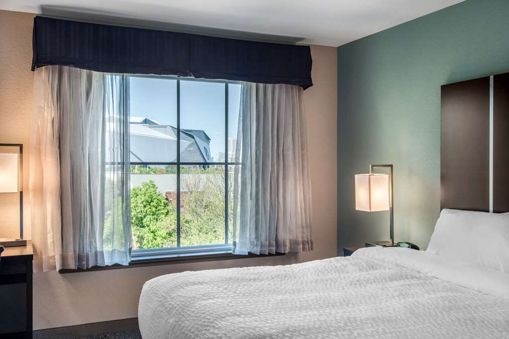 clarion inn and suites atlanta downtown
