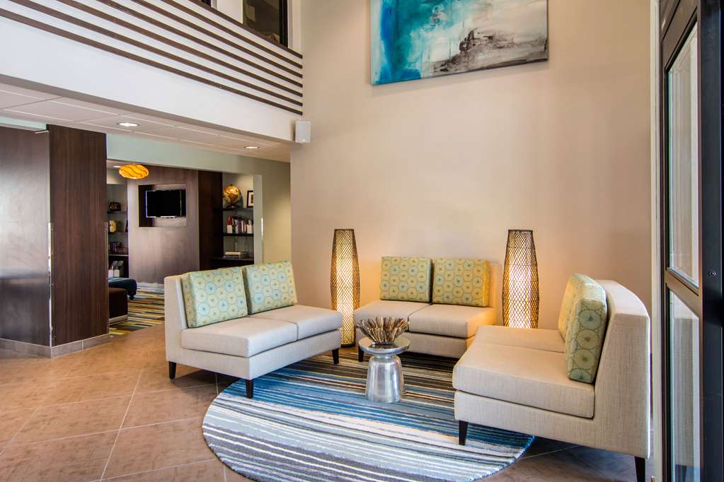 clarion inn and suites atlanta downtown