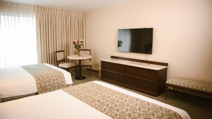 los tallanes hotel and suites