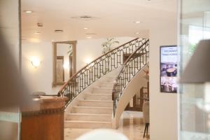 los tallanes hotel and suites