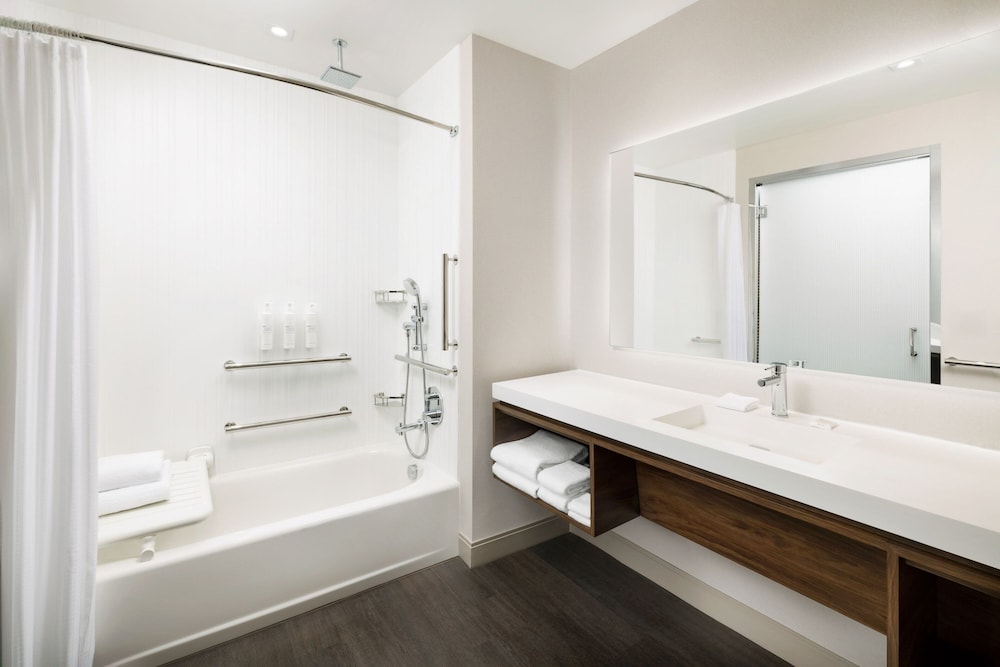 ac hotel by marriott newtown square