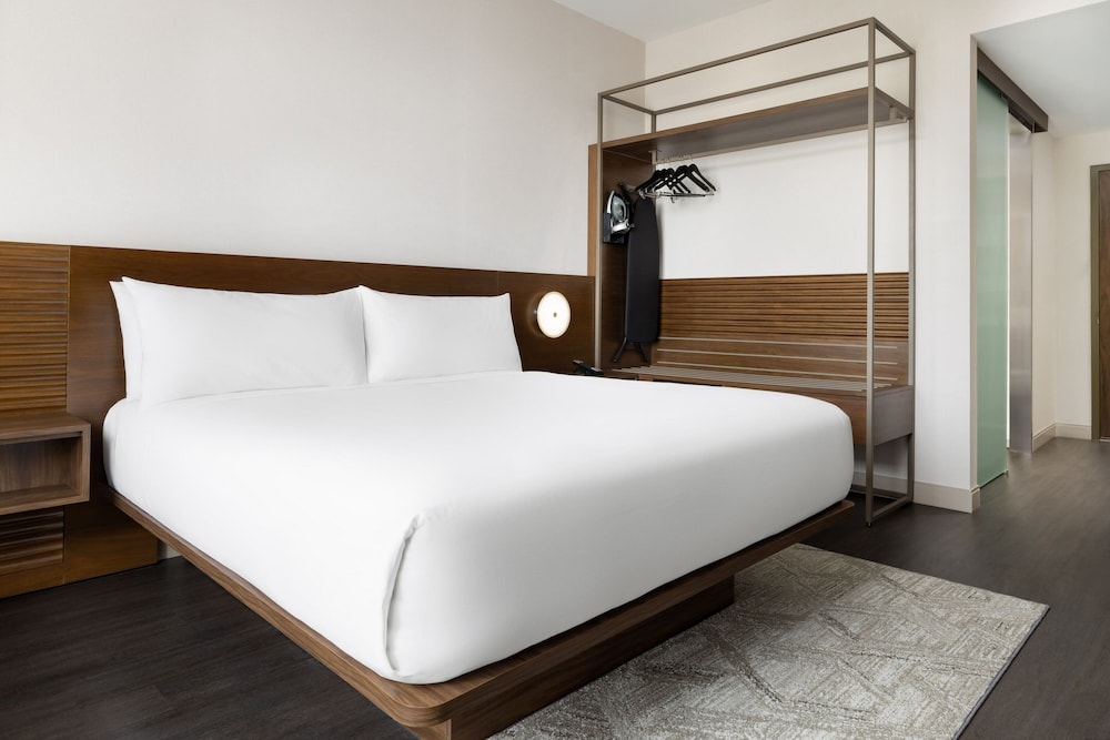 ac hotel by marriott newtown square
