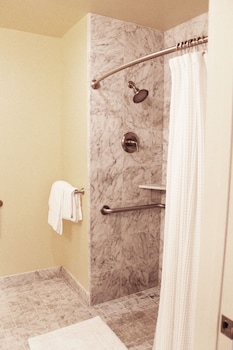 gosby house inn a four sisters inn