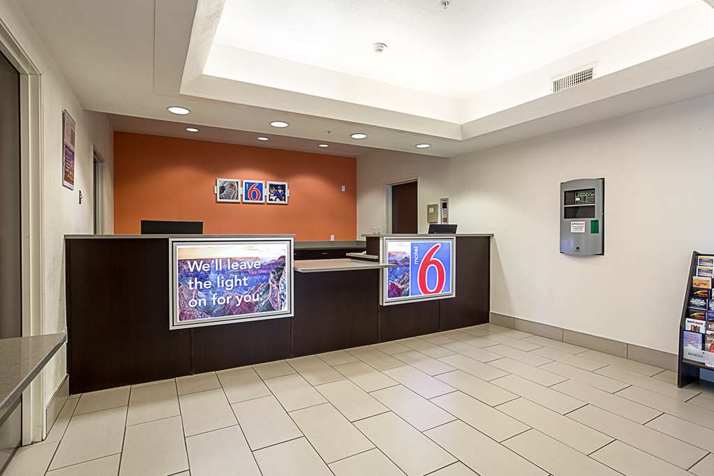 motel 6 page az