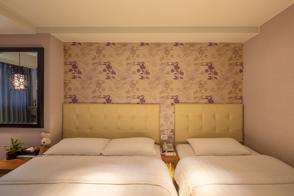 urtrip hotel
