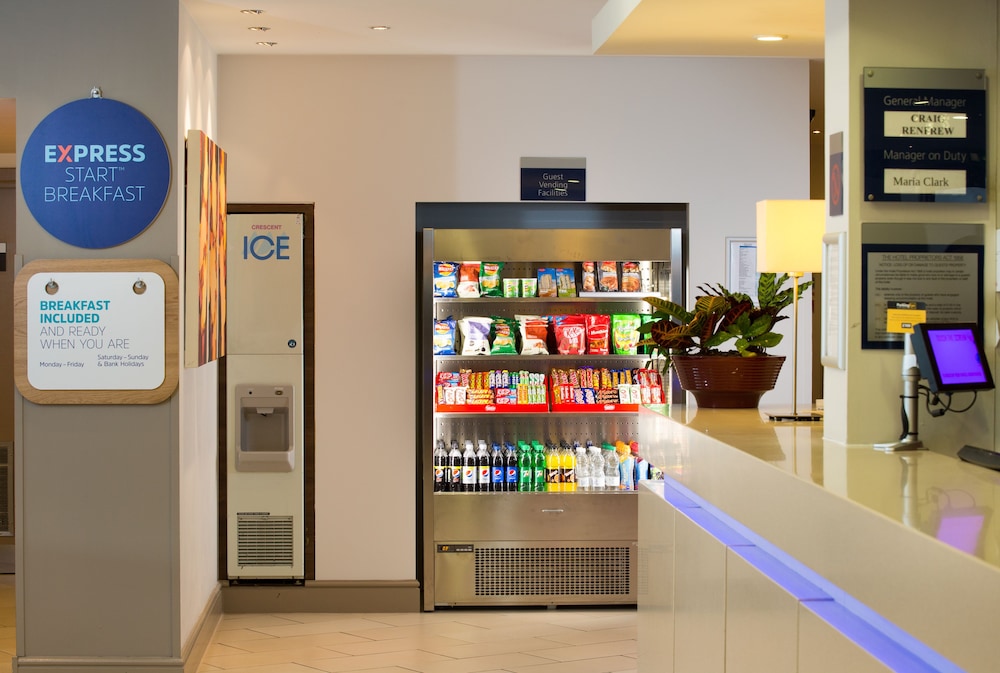 holiday inn express glasgow airport by ihg