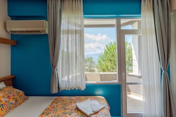 aqua nina hotel