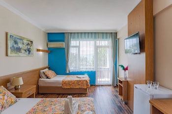 aqua nina hotel