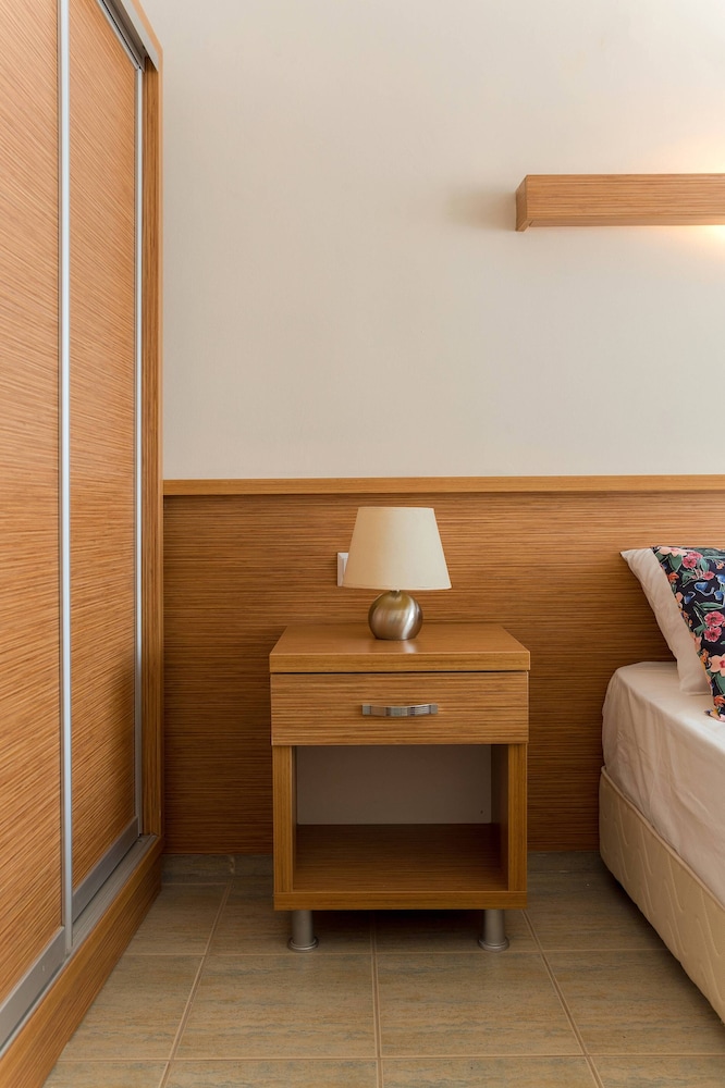 aqua nina hotel