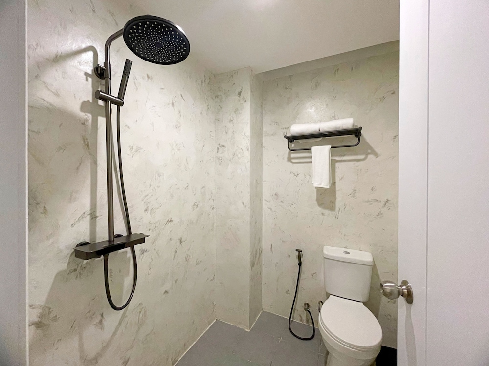 arawana express sukhumvit 22