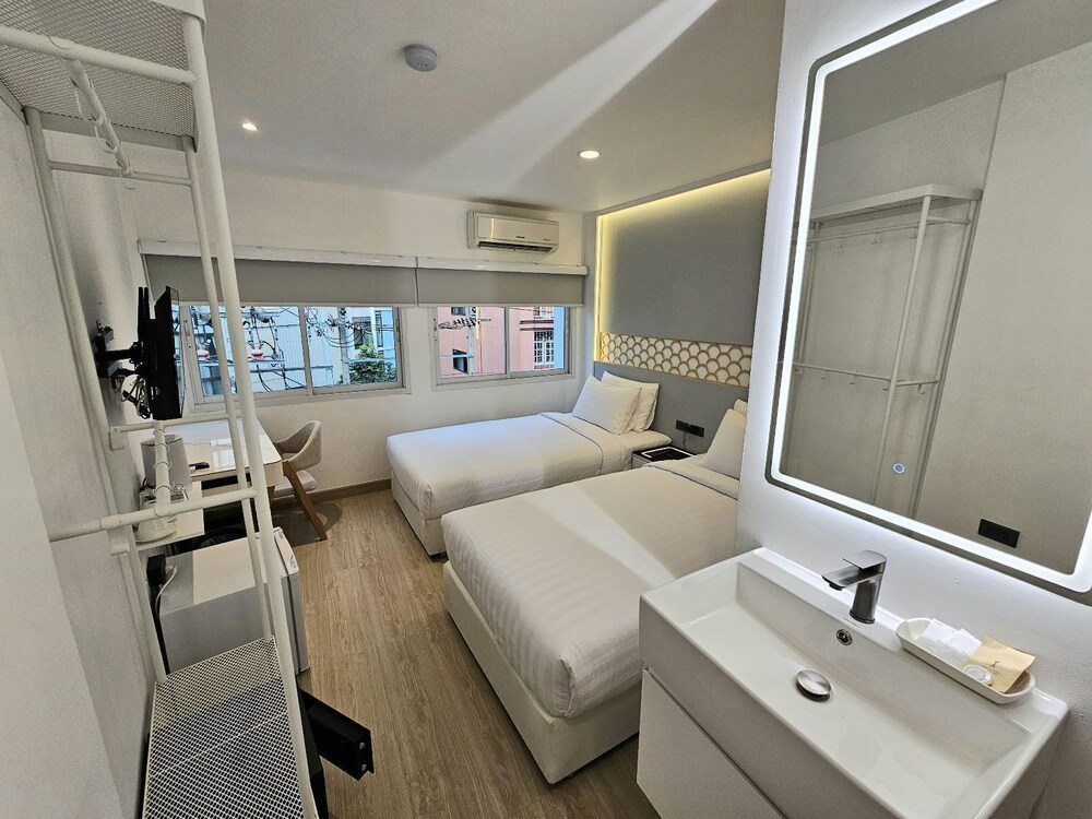 arawana express sukhumvit 22