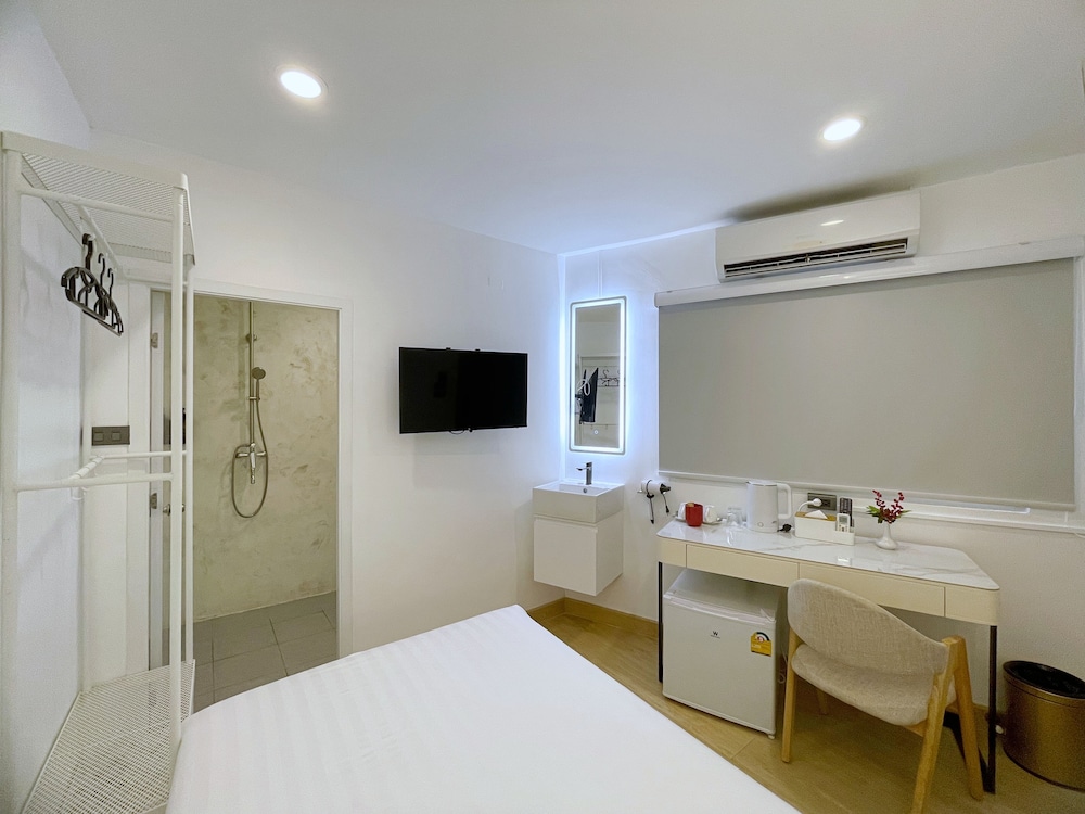 arawana express sukhumvit 22