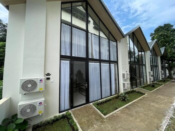 azana essence sanggabuana bogor