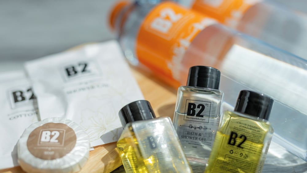 b2 bang saen premier hotel