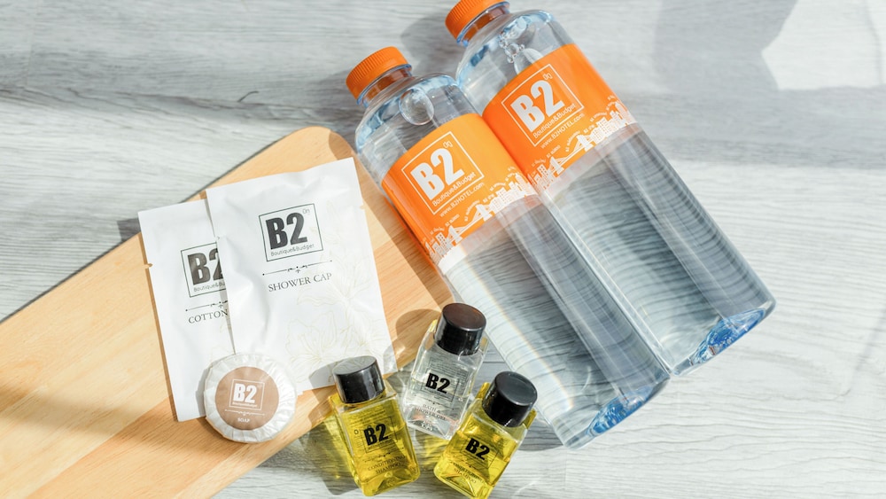 b2 bang saen premier hotel