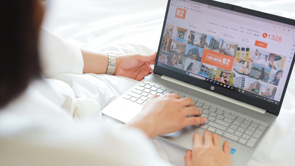 b2 bang saen premier hotel