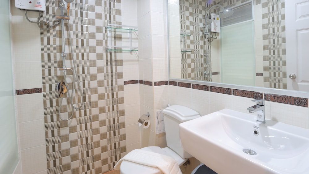 b2 suan luang rama 9 srinakarin 42 boutique and budget hotel