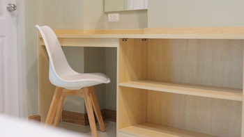 b2 suan luang rama 9 srinakarin 42 boutique and budget hotel