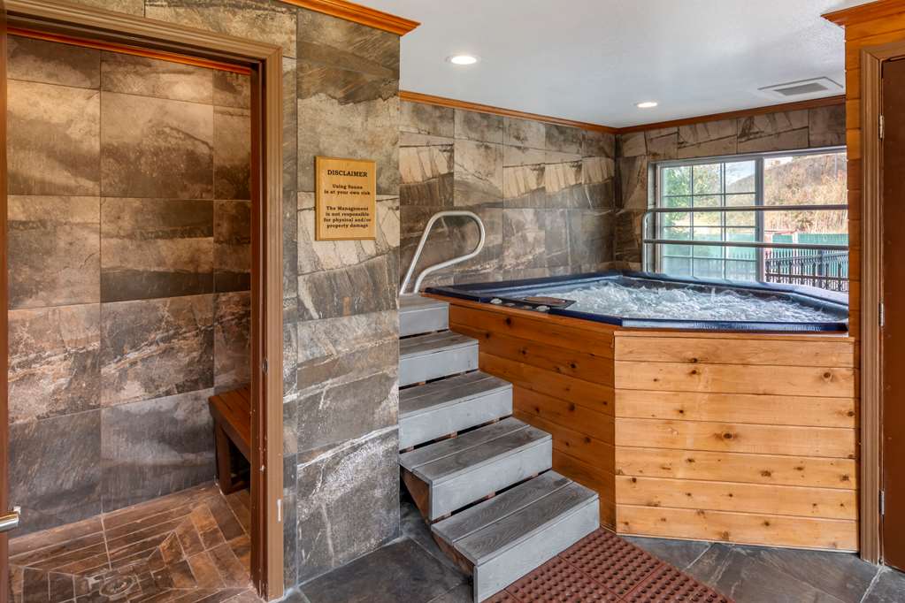 quality inn paradise creek