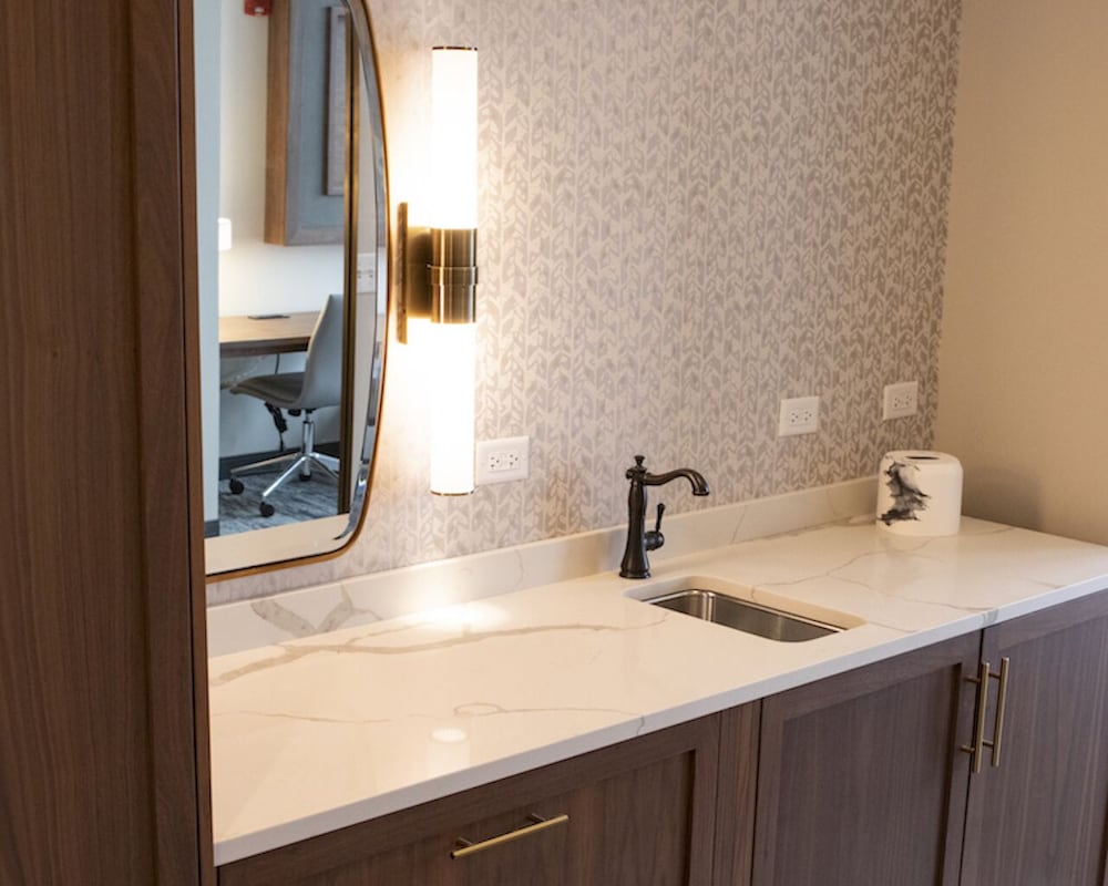 blu tique akron a tribute portfolio hotel