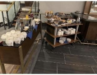 blu tique akron a tribute portfolio hotel