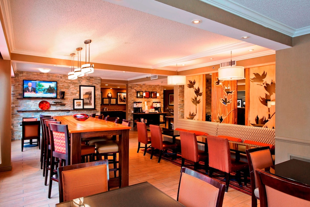 hampton inn atlanta northlake