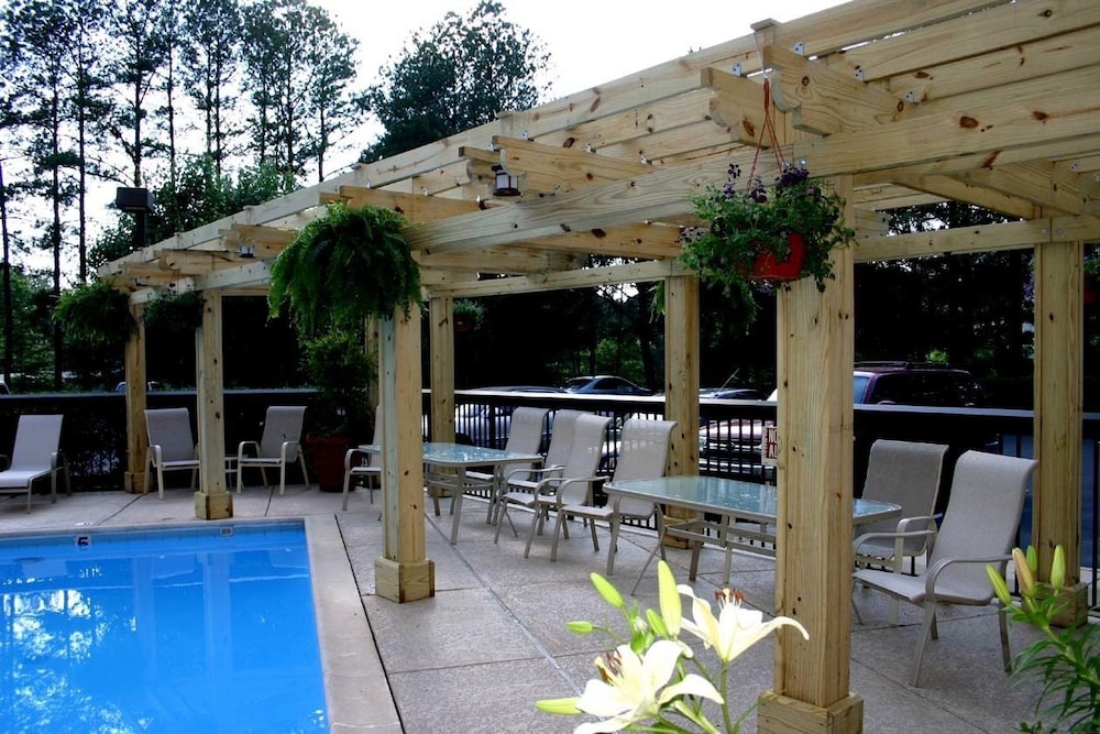 hampton inn atlanta northlake