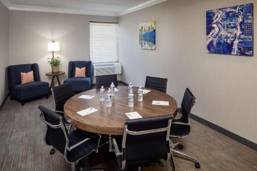 hampton inn atlanta northlake