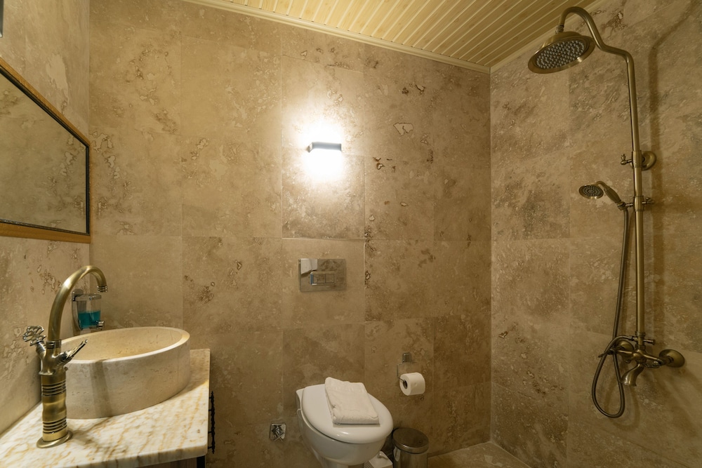 by yuksel cave hotel