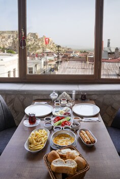 by yuksel cave hotel