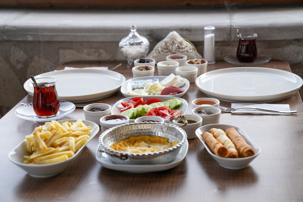 by yuksel cave hotel