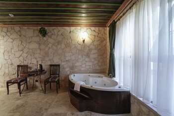 by yuksel cave hotel