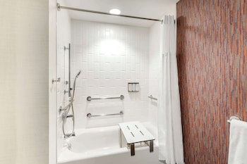 cambria hotel denver downtown rino