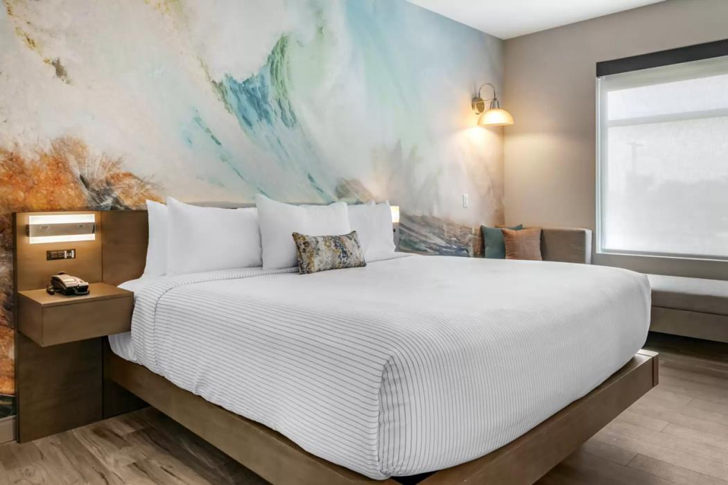 cambria hotel denver downtown rino