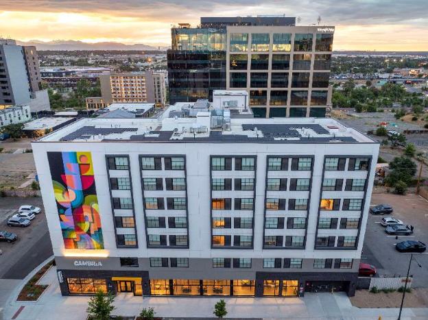 cambria hotel denver downtown rino