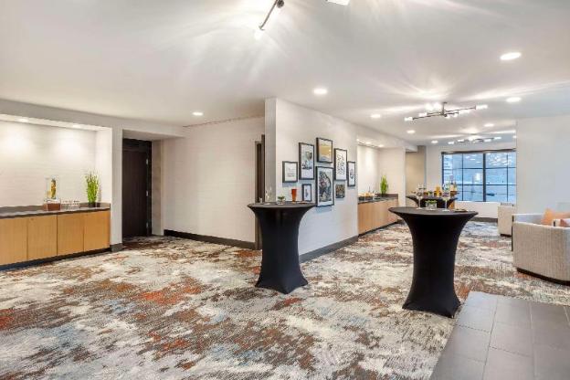 cambria hotel denver downtown rino