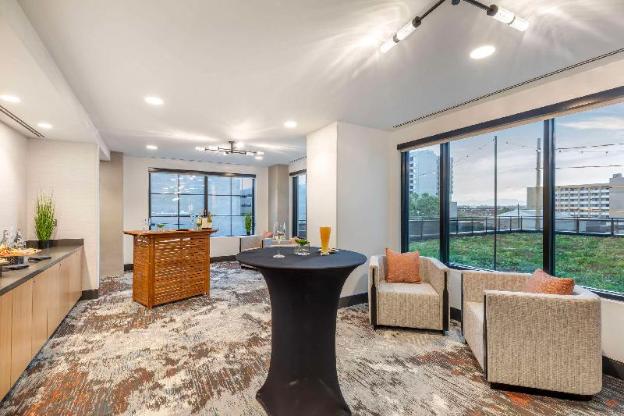 cambria hotel denver downtown rino