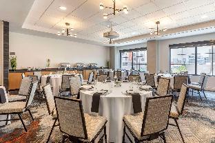 cambria hotel denver downtown rino