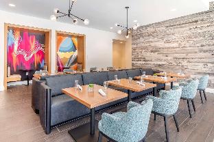 cambria hotel denver downtown rino