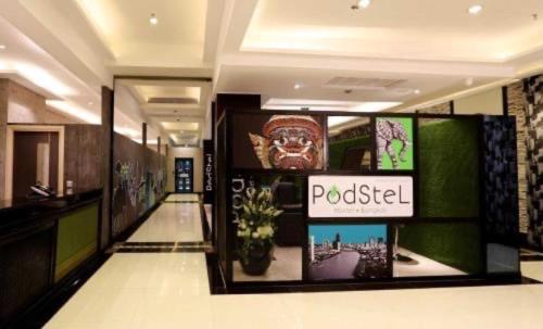 capital o 75451 podstel hostel bangkok