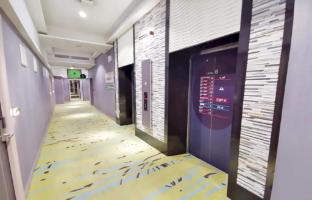 capital o 75451 podstel hostel bangkok